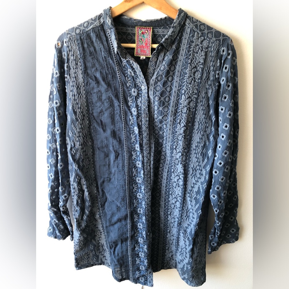 [S] Beautiful Blue Embroidered Johnny Was Button Down Tunic Blouse Shirt - AS IS